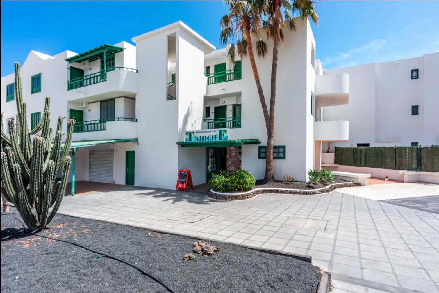 Ground Floor Apartment With Pool, Next To The Beach Costa Teguise Extérieur photo